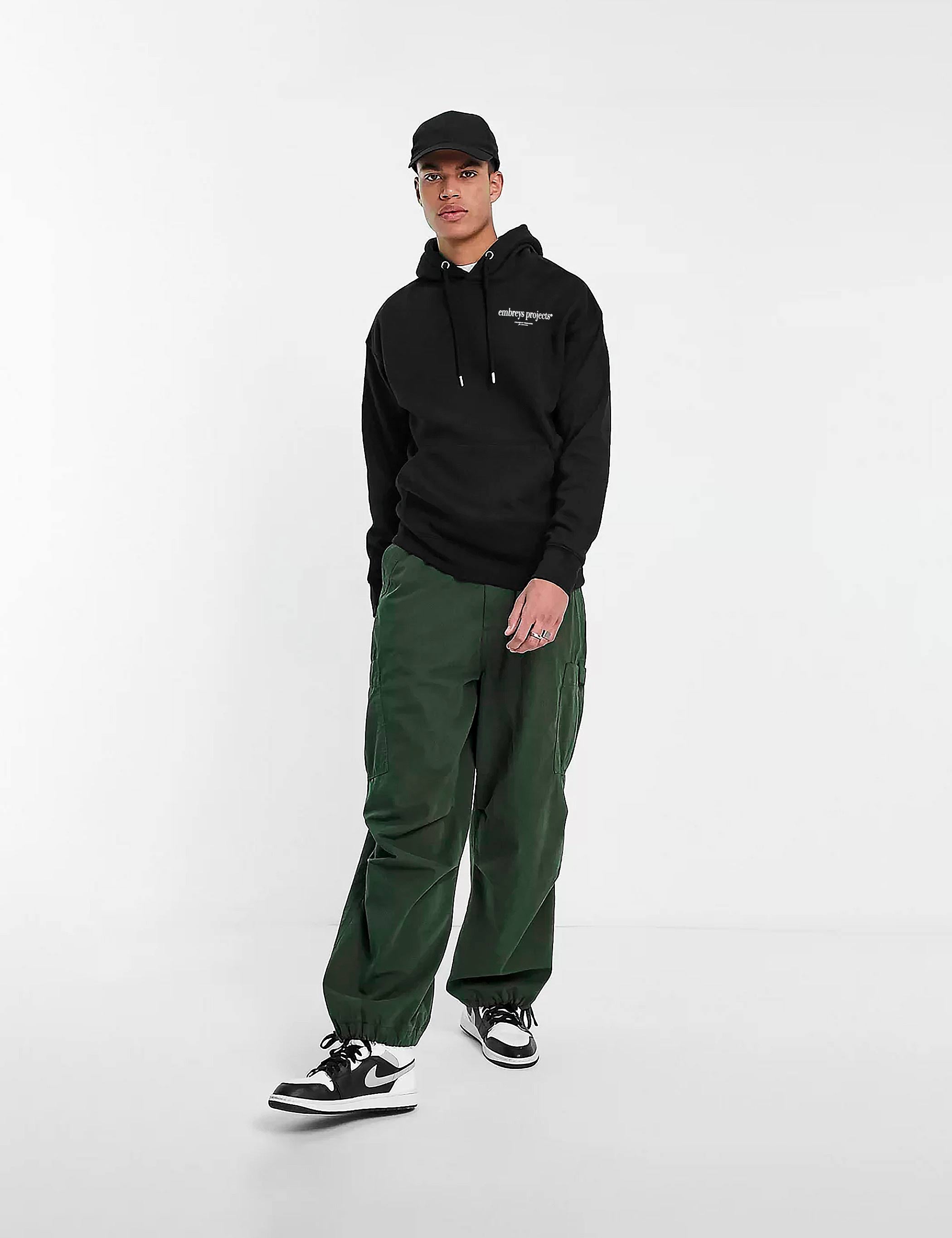 REFLECTION HOODIE - BLACK - Embreys Projects